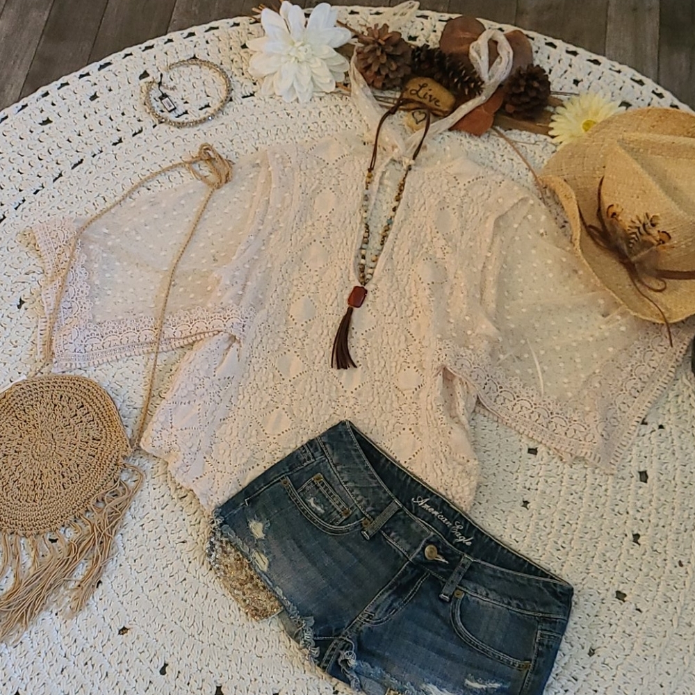 SALE  FREE PEOPLE UNIQUE CREME LACE TOP SMALL - Picture 10 of 16
